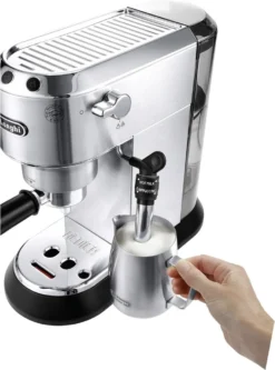 De'Longhi DeLonghi EC685.M Dedica Style Siebträger Espressomaschine Silber -Kaffeegetränkeladen 340f86b0451fa126a765edc5451f74d9