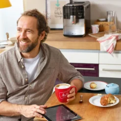 MELITTA Ganze Kaffeebohnen BellaCrema Speciale 1100g Milder Geschmack Stärke 2 -Kaffeegetränkeladen 596ca493adcb4687f8e2dc8d65d6b092