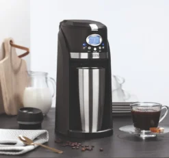 Kaffeemaschine Mahlwerk Filterkaffeemaschine To Go Isolierbecher Timer Display -Kaffeegetränkeladen 6106081b34e1377e1236614b06771ca1