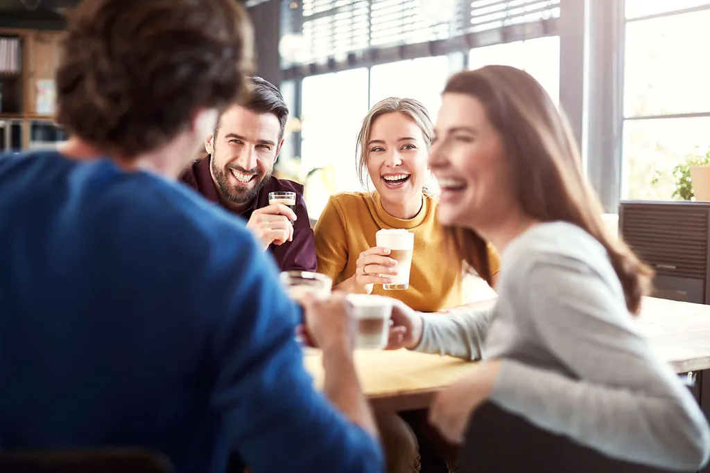 Philips Kaffeevollautomat 3200 Series, 5 Kaffeespezialitäten, LatteGo Milchsystem, Touchdisplay, Schwarz (EP3246/70) 4 Philips Kaffeevollautomat 3200 Series, 5 Kaffeespezialitäten, LatteGo Milchsystem, Touchdisplay, Schwarz (EP3246/70) – Bild 4