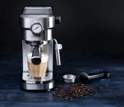 GASTRONOMA 18110001 Espressomaschine Baristo. Siebträgermaschine Mit 15 Bar Druck Und Milchaufschäumer -Kaffeegetränkeladen 8d74831c3782434eea210aed29a06cb3