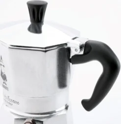 Bialetti Moka Express - 3 Tassen Espressokocher -Kaffeegetränkeladen cefdd817cda3c82fa98187a9bfc43ca5